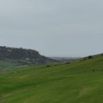 Tarquinia-città da lontano